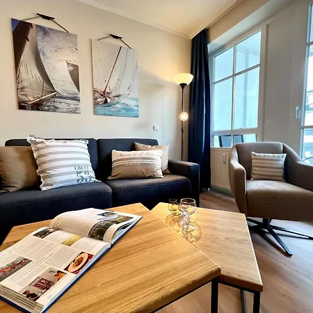 Apartment 673, Seepark